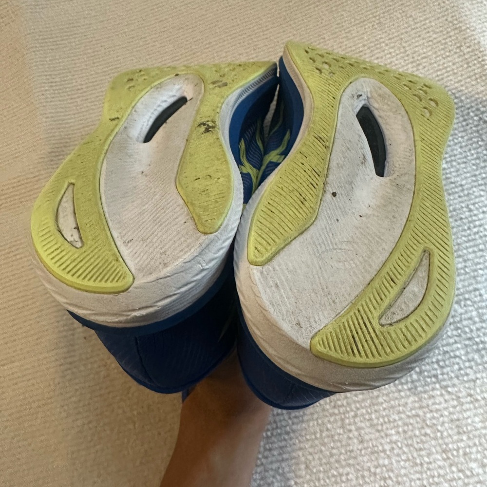 ASICS Magic Speed 3 - Picture 4 of 6